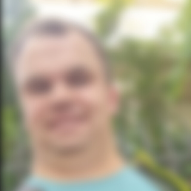 JanSchubotz (30) aus Frankfurt
