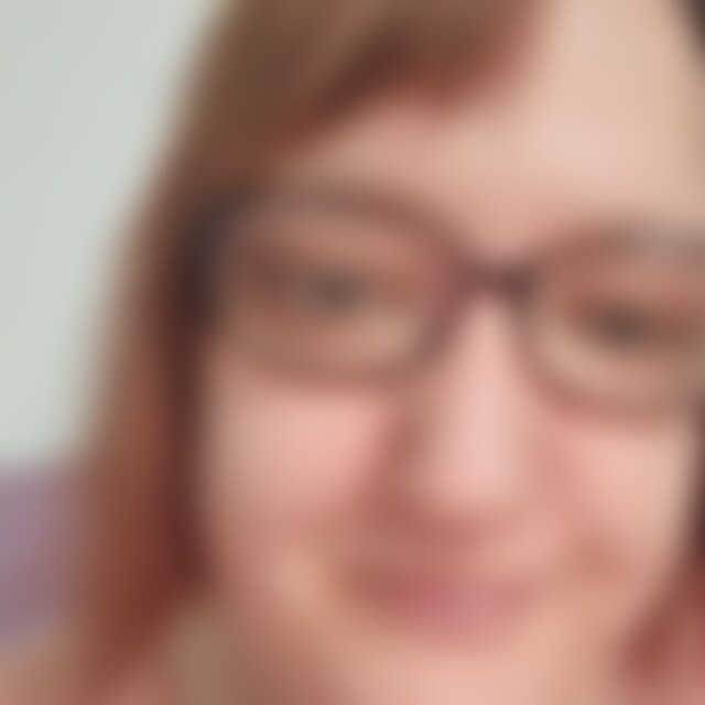 Kati91 (35) aus Höchst