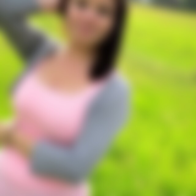 Momapija (18) aus NRW