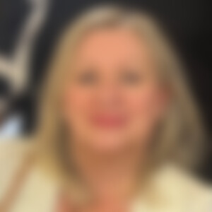 Lilie3 (60) aus Hohenstein