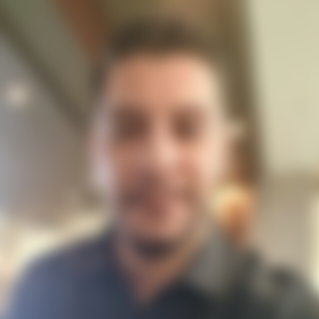 RealConnection91 (36) aus Berlin → modern, international,