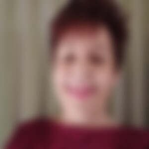 Amora (67) aus Essen
