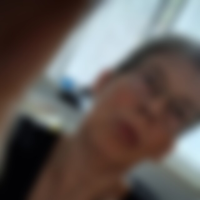 Fliegen (64) aus Offenbach