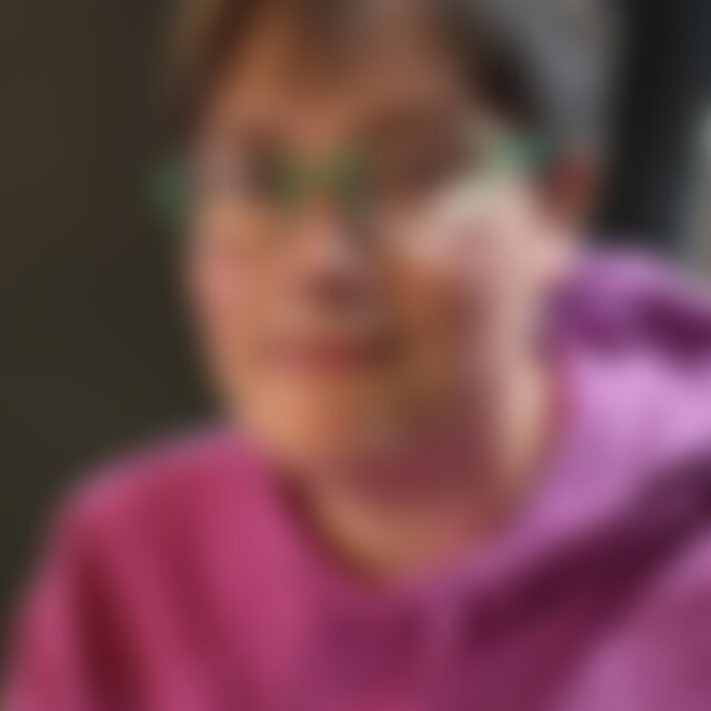 srtgvfdsertzjhfds (36) aus Stadt Brake Unterweser