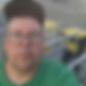 magro (41) aus Bremen