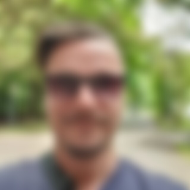 Krys (38) aus Düsseldorf