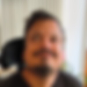 ADRIAN89 (39) aus Freiburg