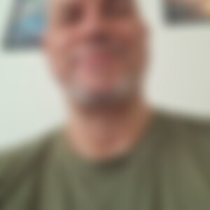 Shawa (54) aus Dortmund