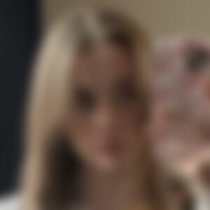 KleineFee (23) aus Berlin