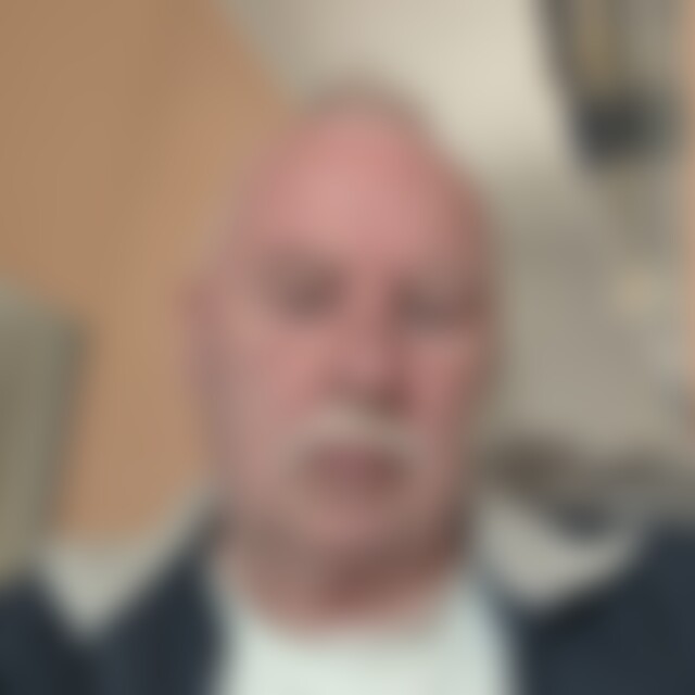 Loti (67) aus Rostock