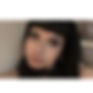 nessijra (24) aus Köln