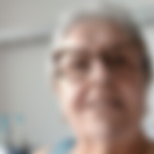 Rosanne (67) aus Aglasterhausen