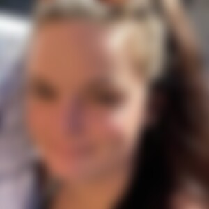 Ivi (38) aus Nürnberg