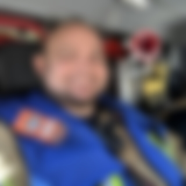 Firefighter (40) aus Baden-Baden