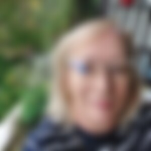 Bria (65) aus Putzbrunn