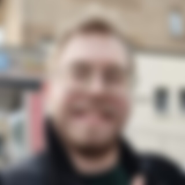 Fabian2112 (29) aus Denkendorf
