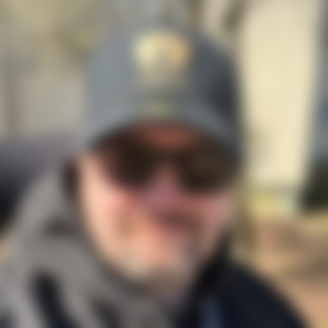 Hknfelder (49) aus Berlin