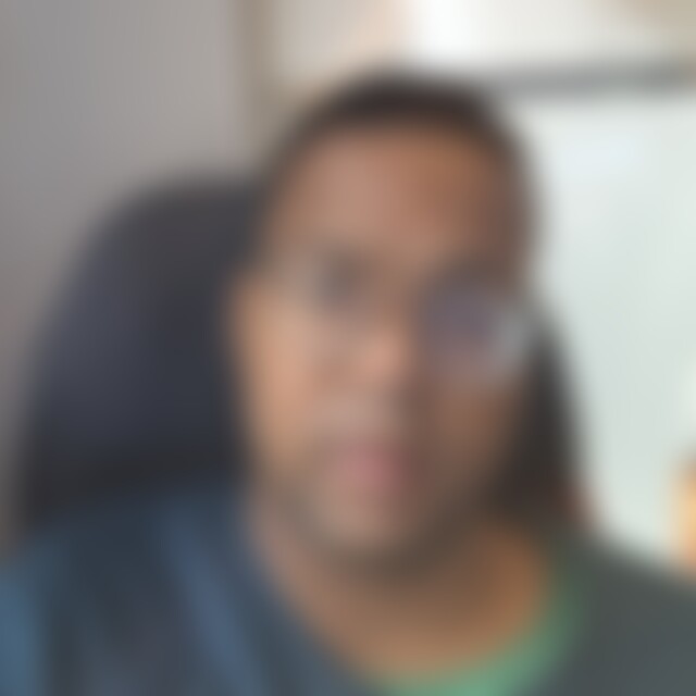 YAW (30) aus ESSEN