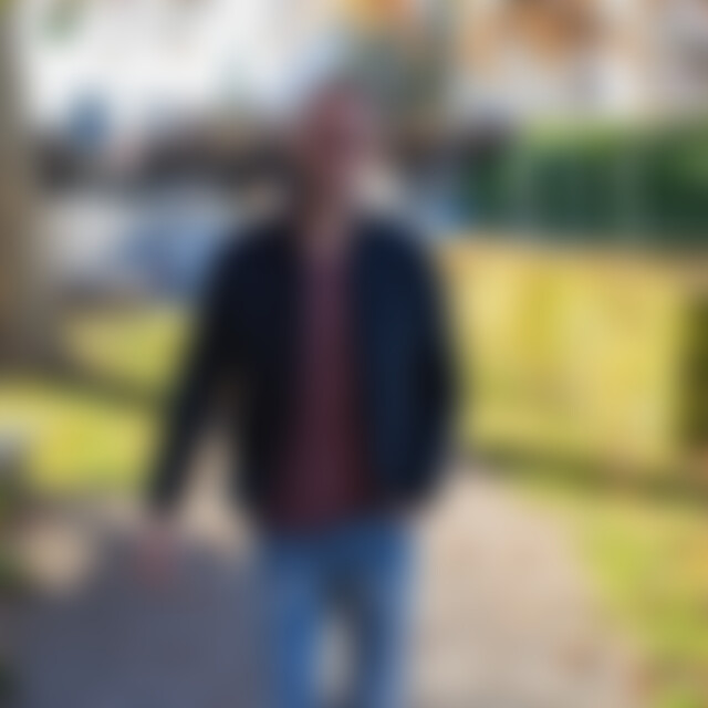 calamandrin (35) aus Chur