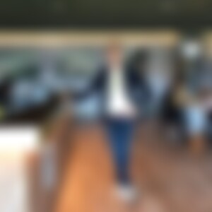 calamandrin (35) aus Chur