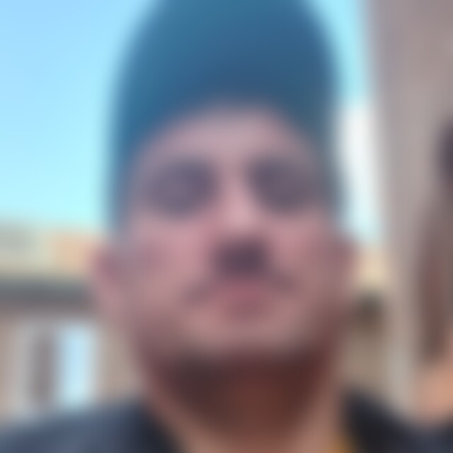 Yevgeny (47) aus Lübeck