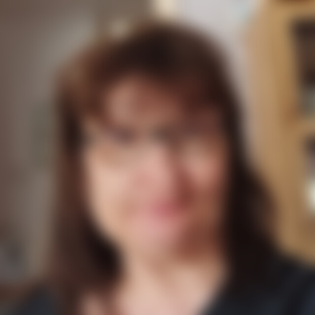 Leila21 (63) aus i