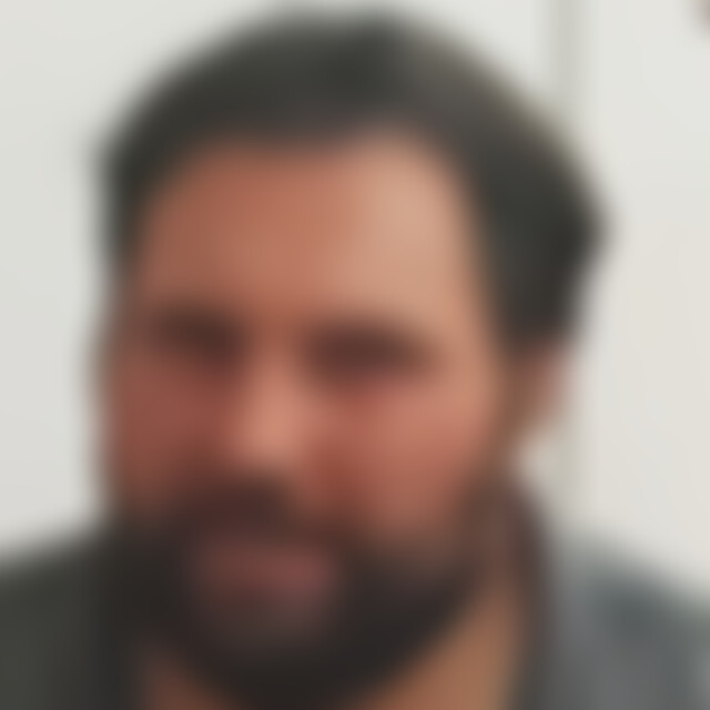 Xorlosh (45) aus Kirchanschöring