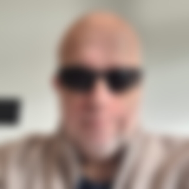 Micha56 (57) aus Wesel