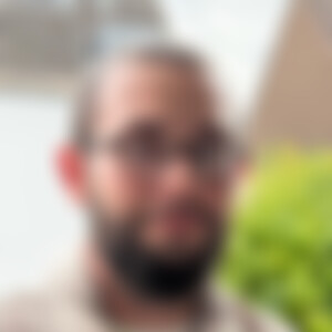 Frey (28) aus Essen
