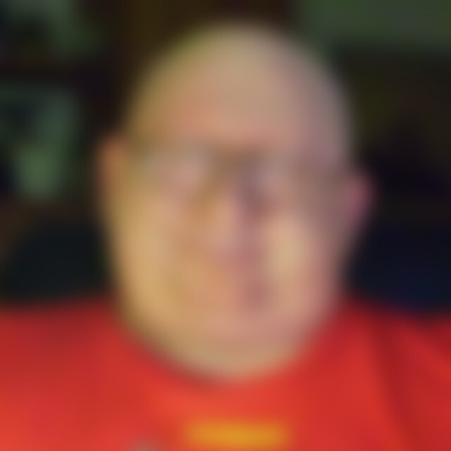 mikety (72) aus Hamburg