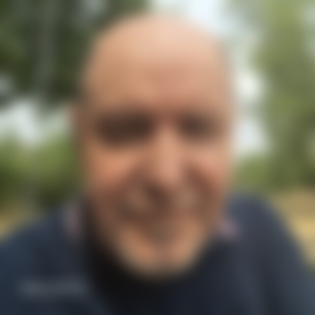 georgios69 (57) aus Düsseldorf