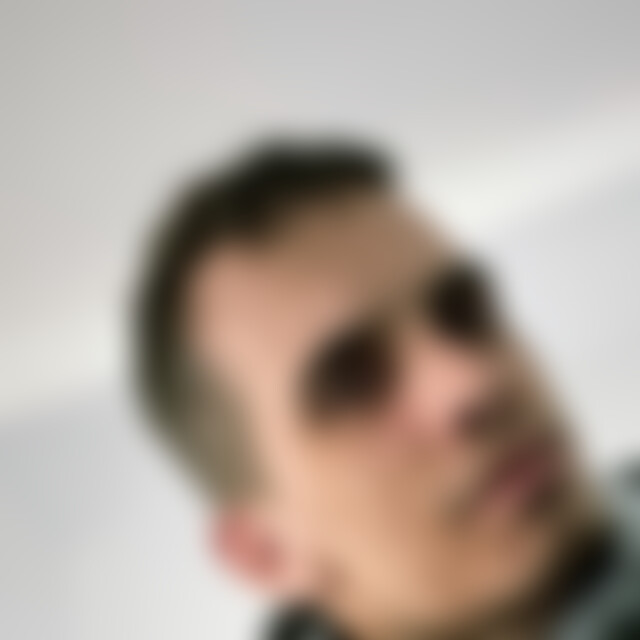 Kaizza (36) aus Kaufbeuren