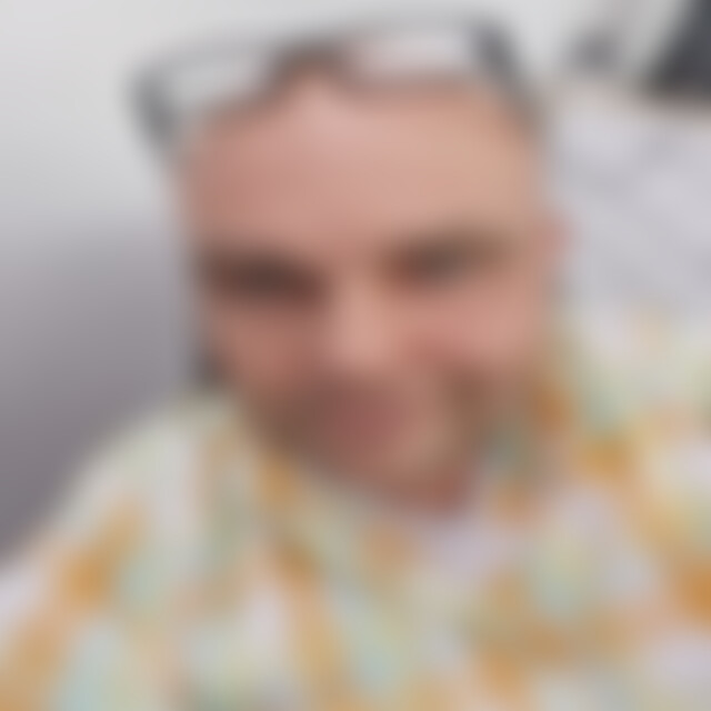Bully (49) aus München