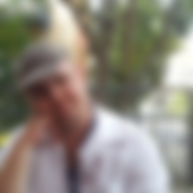norbi (41) aus Dresden