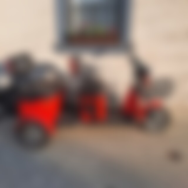 Erynyen (59) aus Krefeld