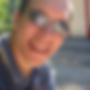 seven (44) aus AC