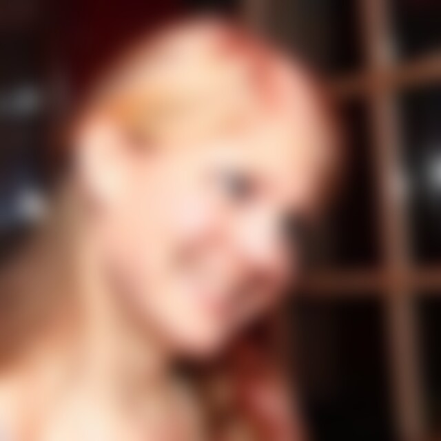 Jessica85 (40) aus Hamburg