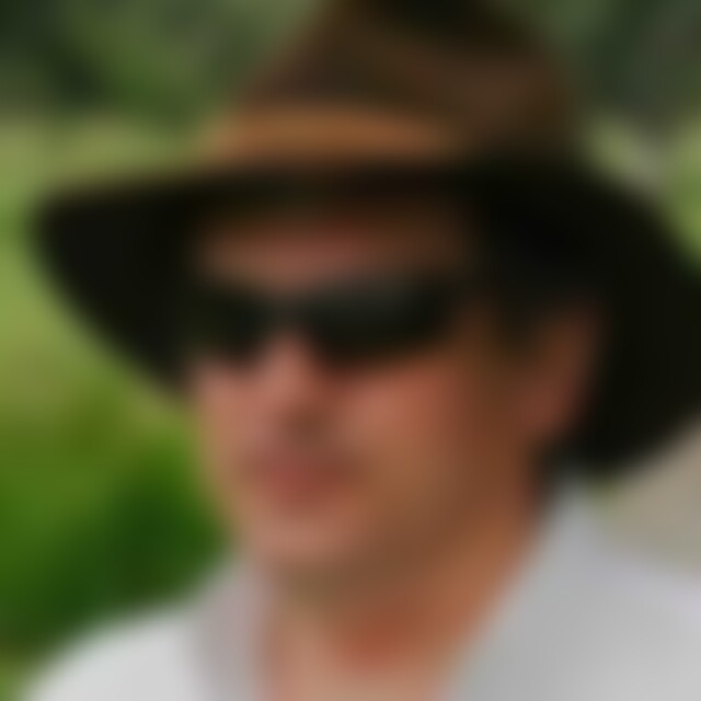 Rompe (56) aus Berlin