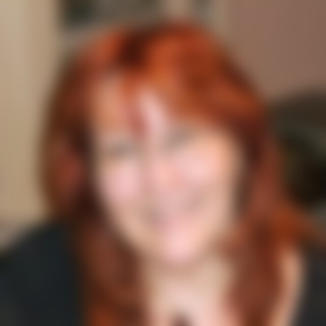 katrin (66) aus Berlin
