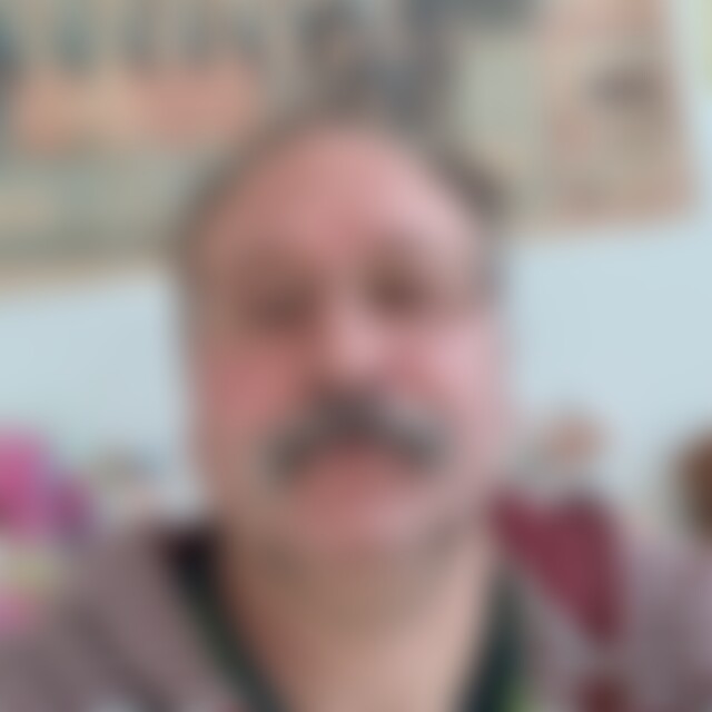 AlexW72 (53) aus Berlin
